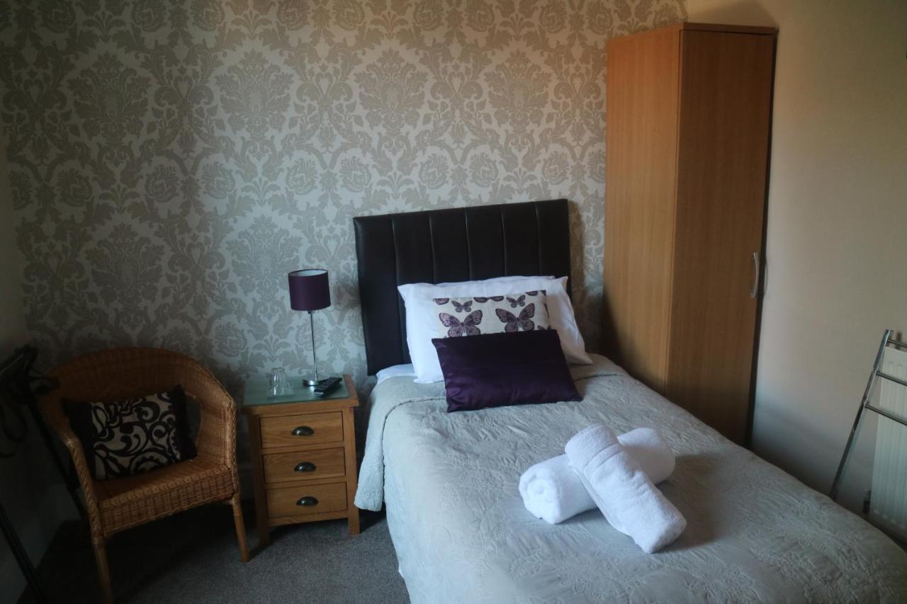 Glyn Afon Hotel เคอร์นาวอน ภายนอก รูปภาพ